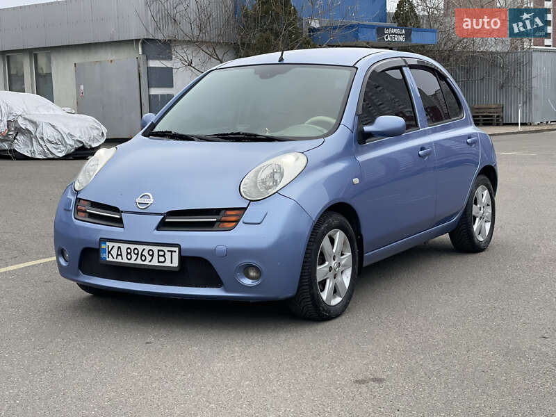 2004 nissan micra