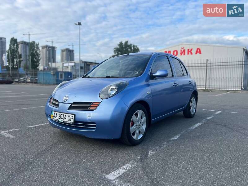 2004 nissan micra