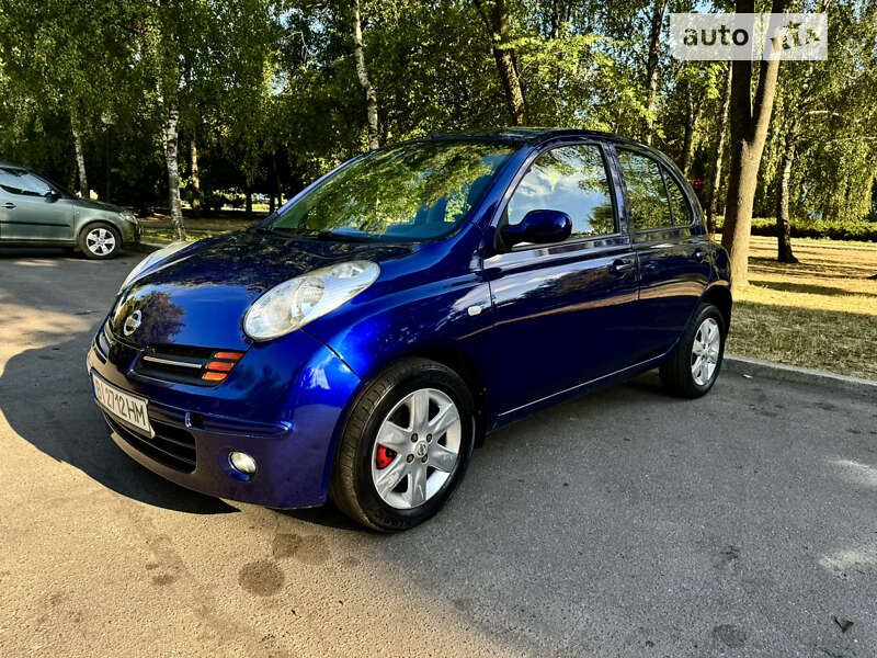 2004 nissan micra