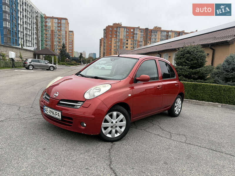 2005 nissan micra
