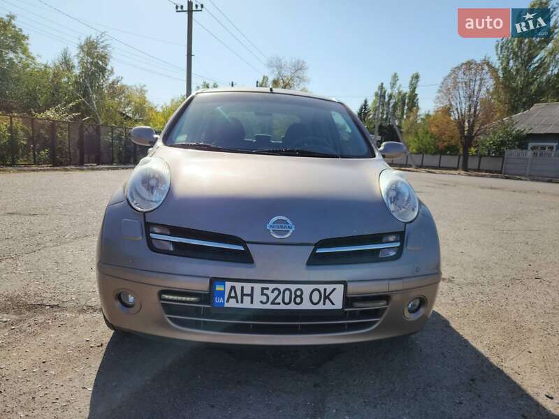 2006 nissan micra