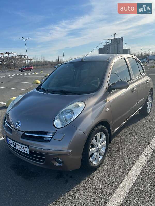 2006 nissan micra