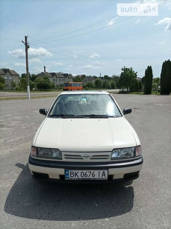 1993 nissan primera