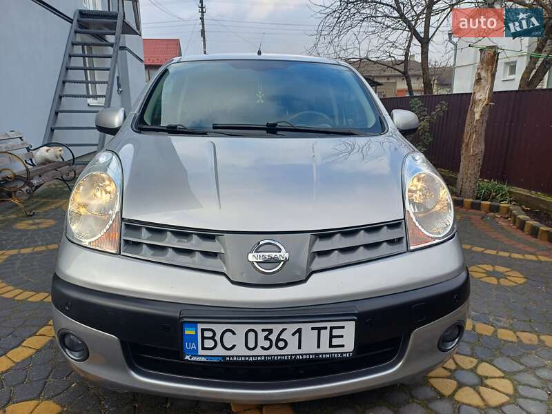 2006 nissan note