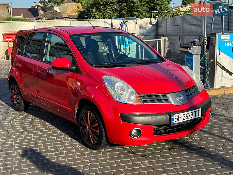 2006 nissan note
