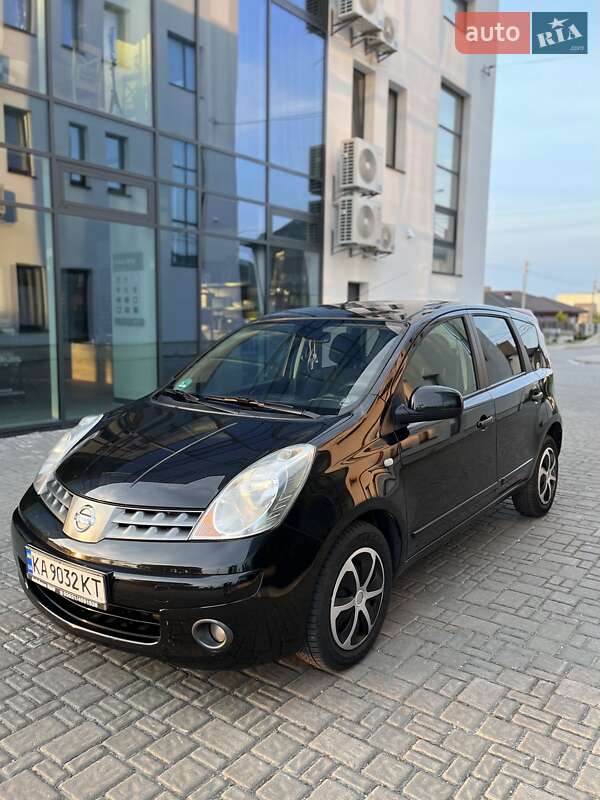 2006 nissan note