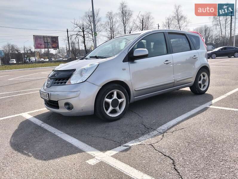2006 nissan note