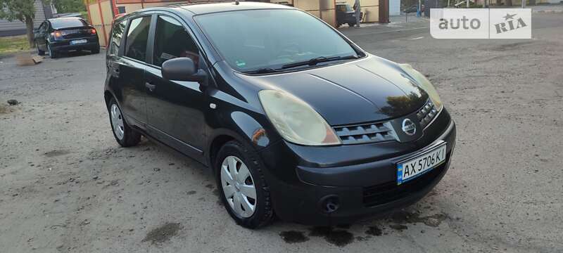 2006 nissan note
