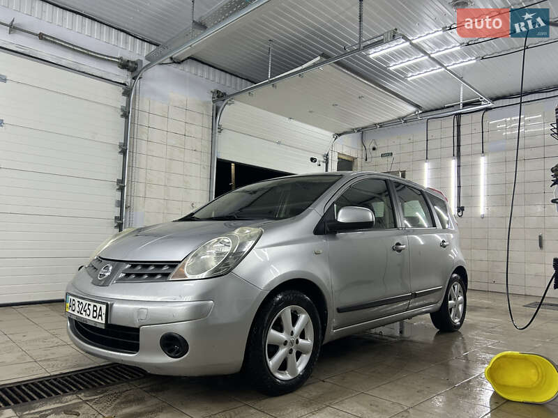 2008 nissan note