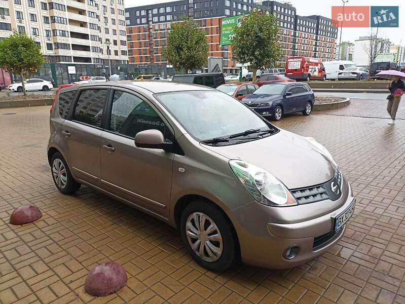 2008 nissan note