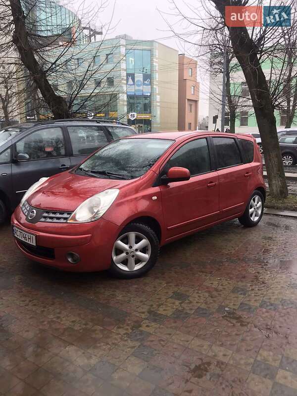 2008 nissan note