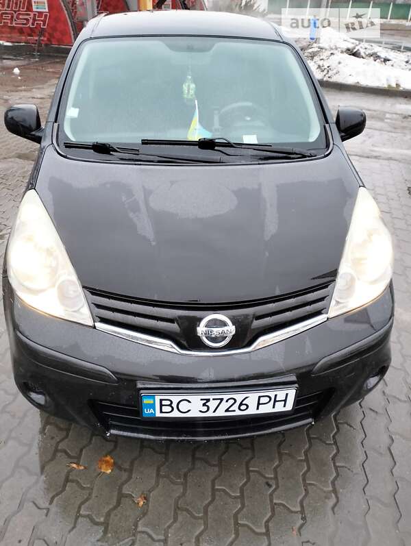 2009 nissan note