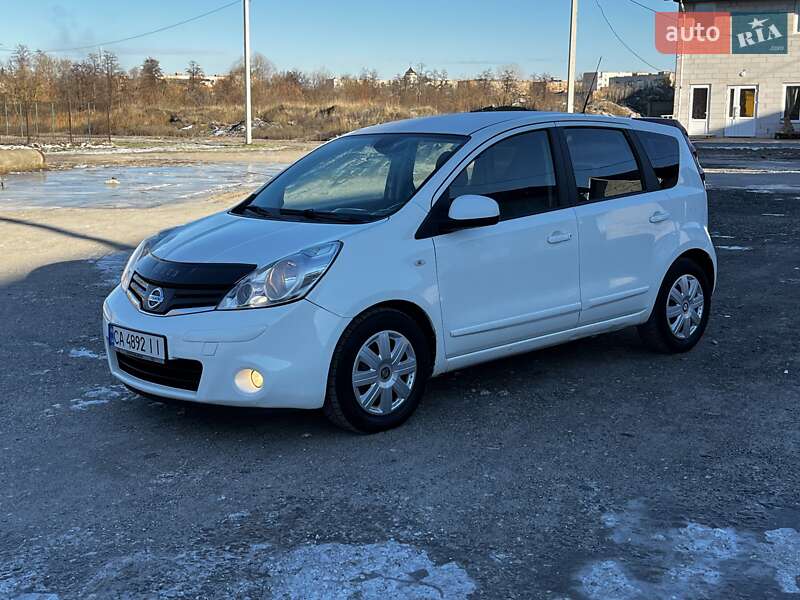 2009 nissan note