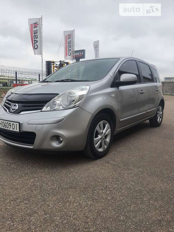 2009 nissan note