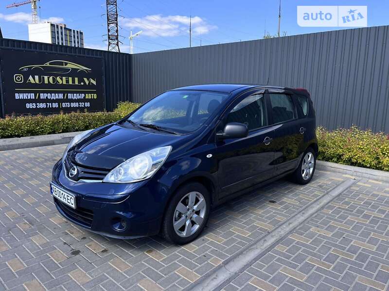 2011 nissan note
