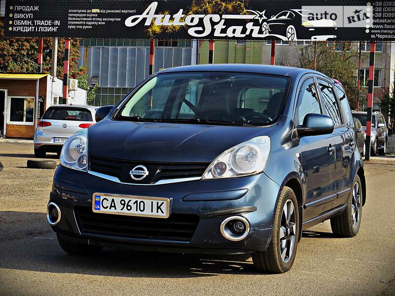 2012 nissan note