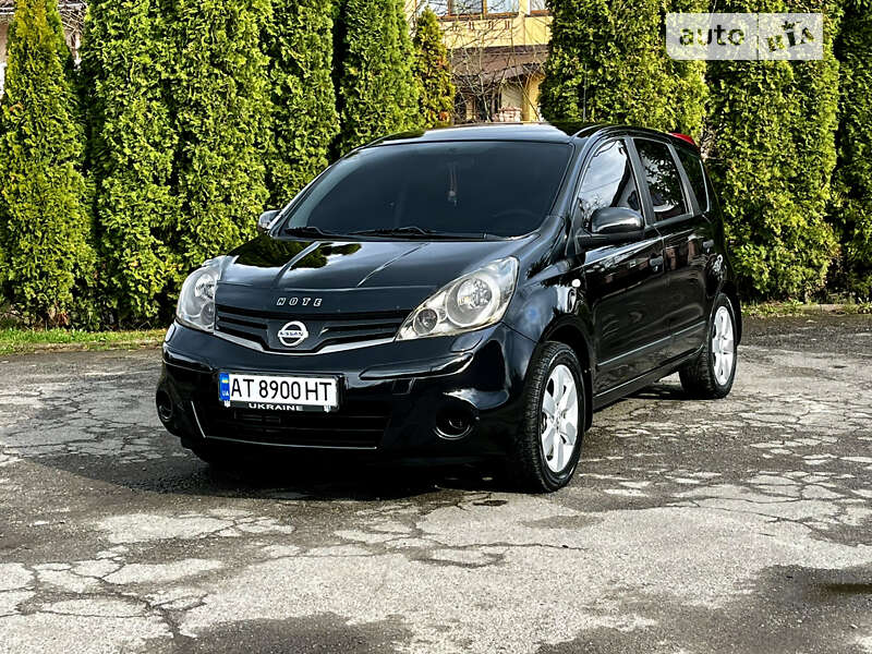 2012 nissan note