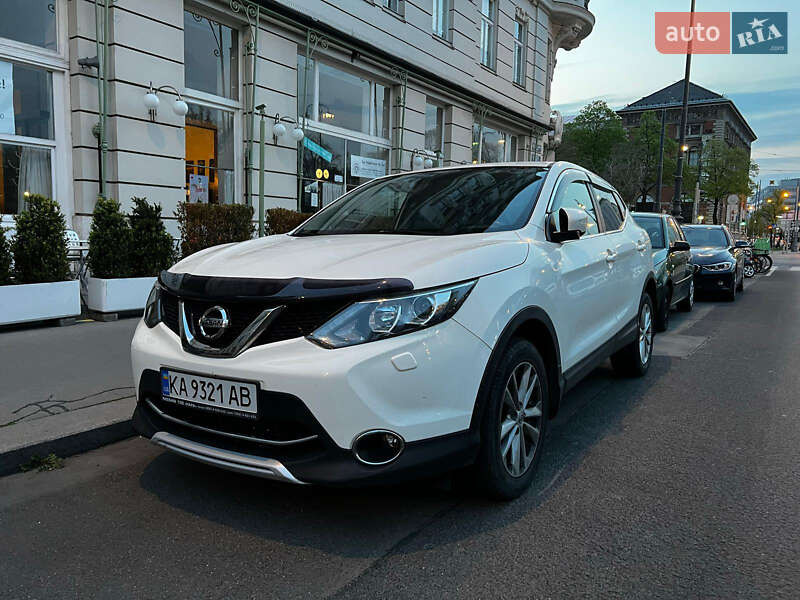 2014 nissan qashqai
