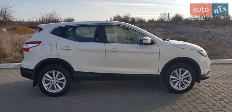 2016 nissan qashqai