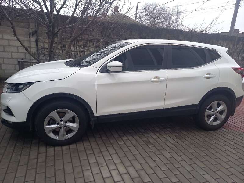 2020 nissan qashqai