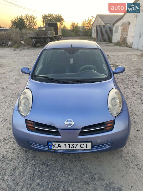 2003 nissan micra