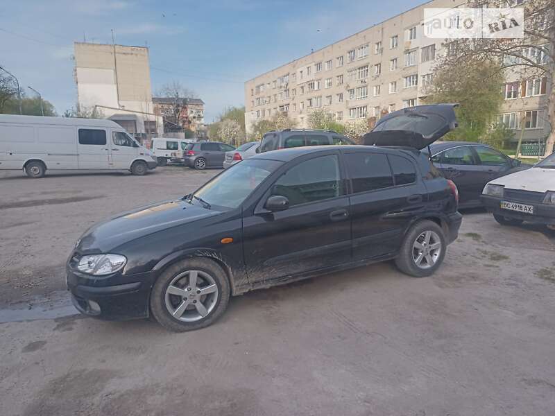 2001 nissan almera