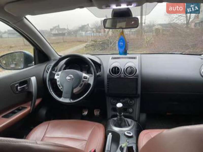 2010 nissan qashqai