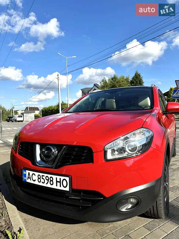 2012 nissan qashqai