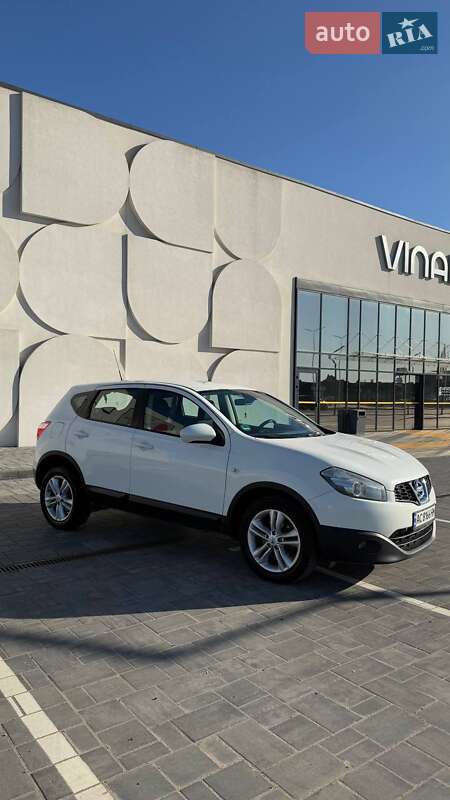 2012 nissan qashqai