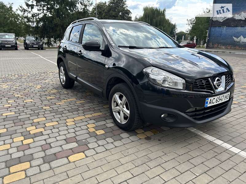 2012 nissan qashqai