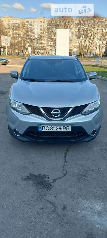 2014 nissan qashqai