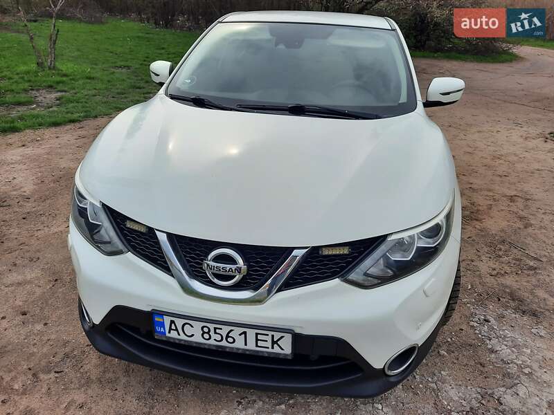 2015 nissan qashqai