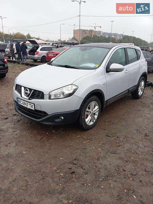 2011 nissan qashqai