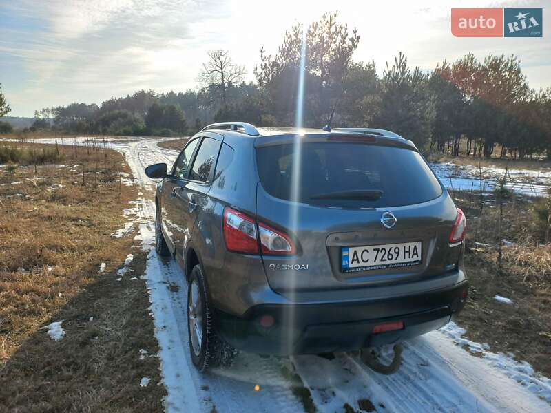 2012 nissan qashqai