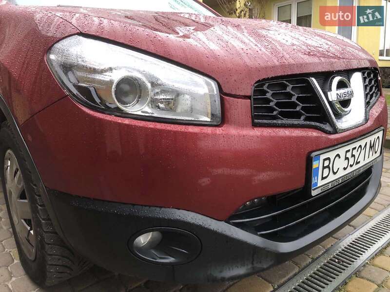 2012 nissan qashqai