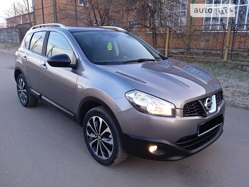 2012 nissan qashqai