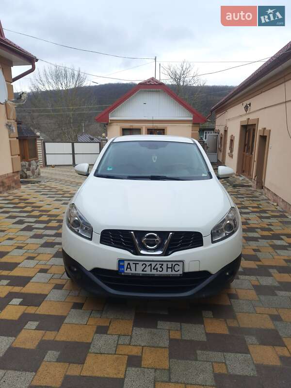 2012 nissan qashqai