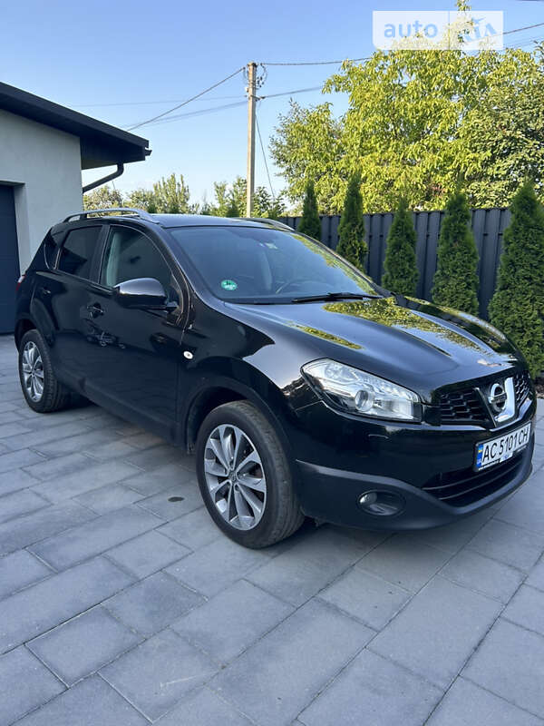 2012 nissan qashqai