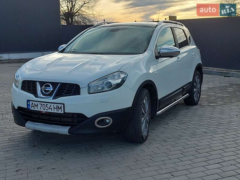 2012 nissan qashqai