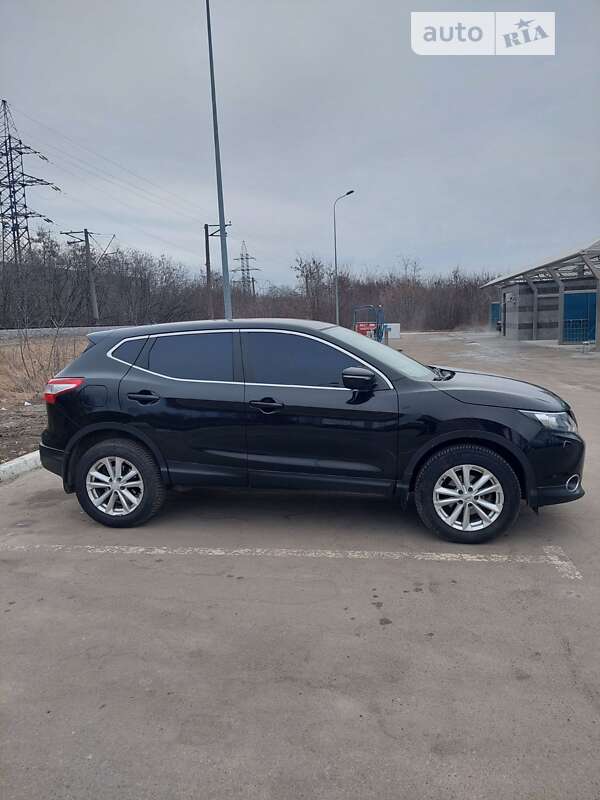 2014 nissan qashqai