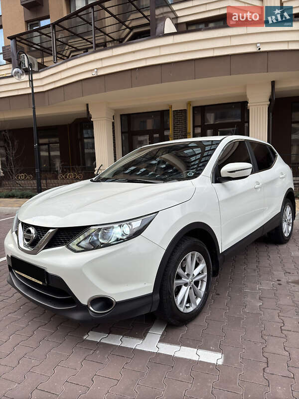 2015 nissan qashqai