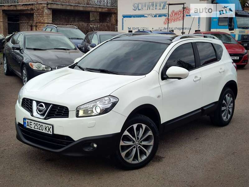 2012 nissan qashqai