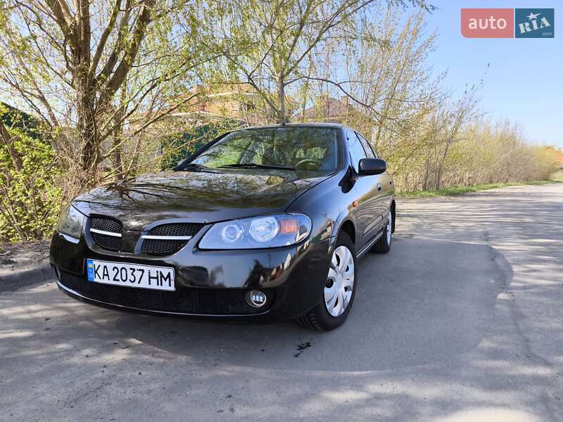 2003 nissan almera