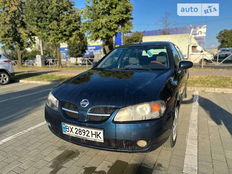 2005 nissan almera