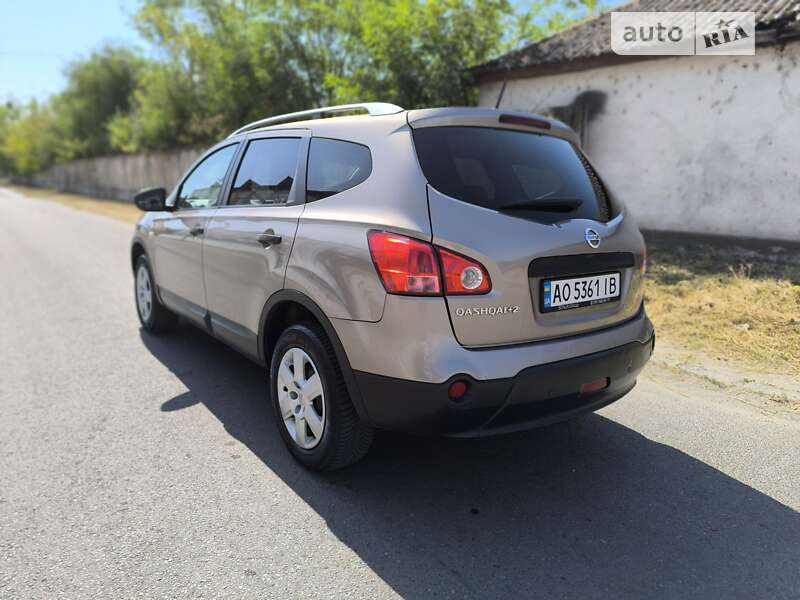 2010 nissan qashqai