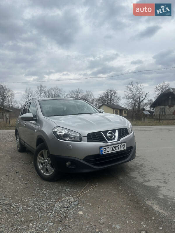 2011 nissan qashqai