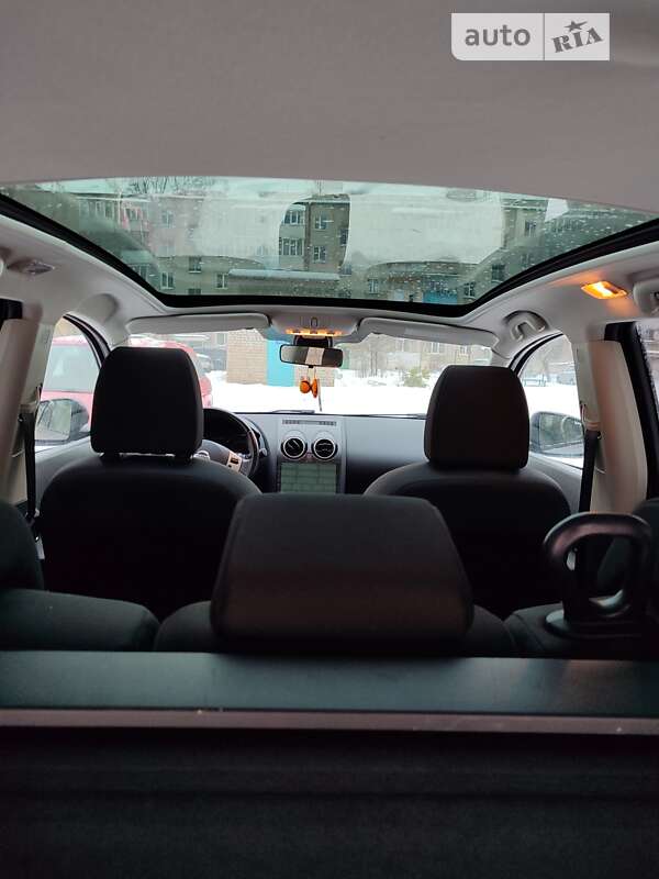 2010 nissan qashqai