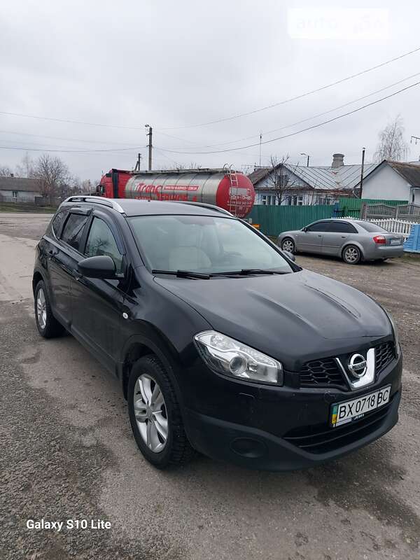 2010 nissan qashqai