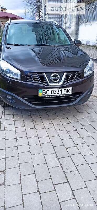 2012 nissan qashqai