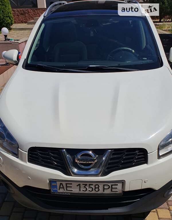 2012 nissan qashqai